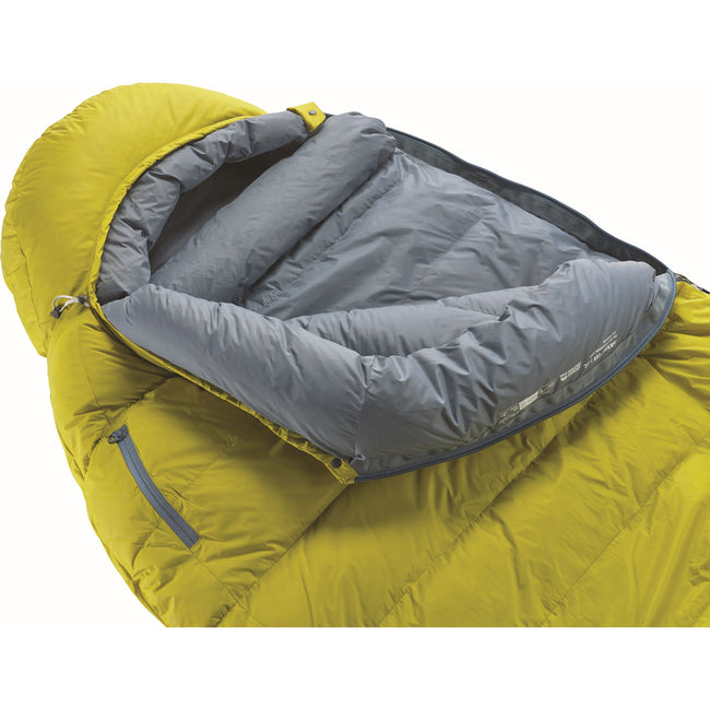 Therm-a-Rest Parsec 20 Degree Down Sleeping Bag in Larch open