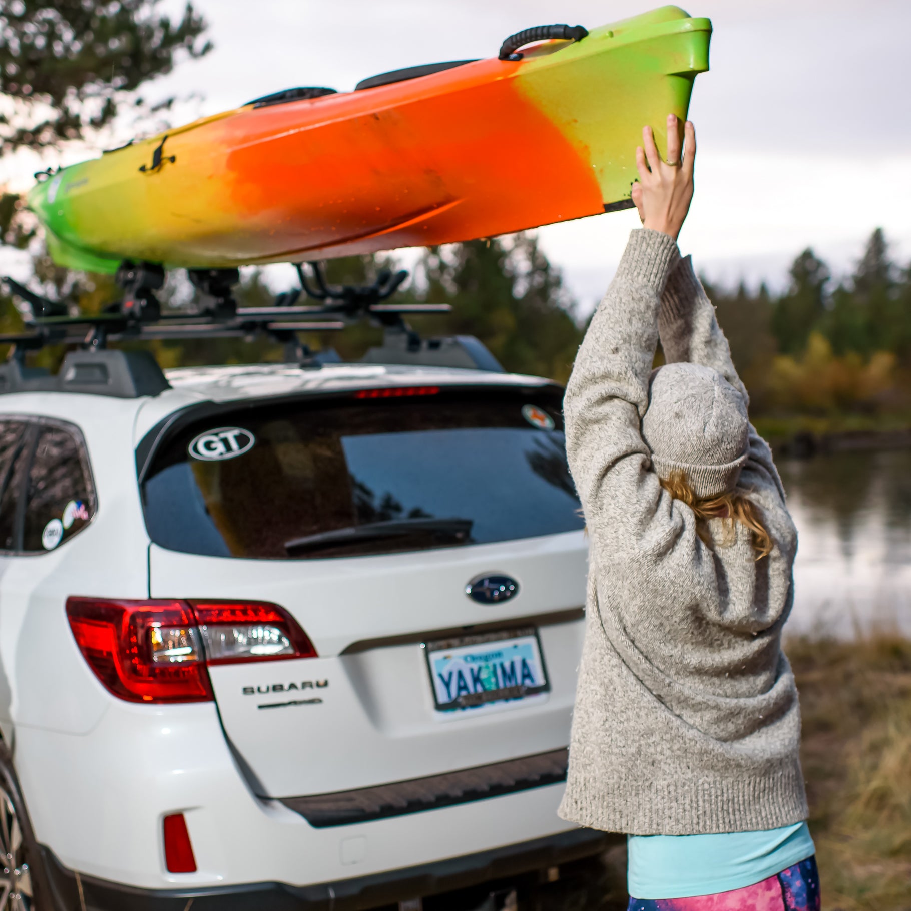 Yakima handroll best sale kayak rack